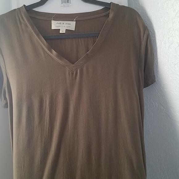 Cloth and stone dress - Picture 4 of 4